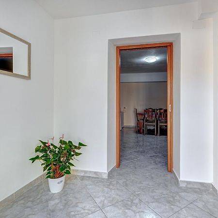 Appartamento Mileva House Civitavecchia Luaran gambar